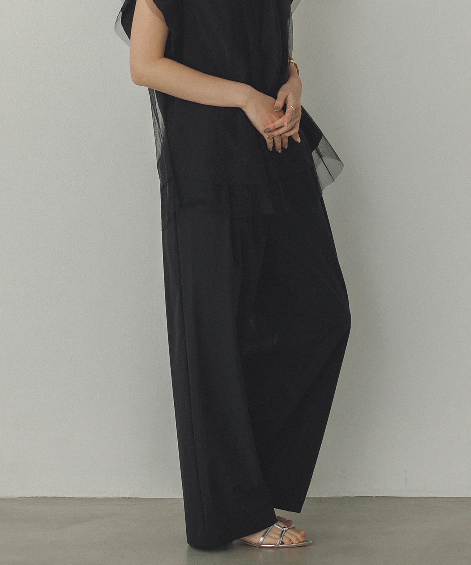【接触冷感】ワイドストレートパンツ