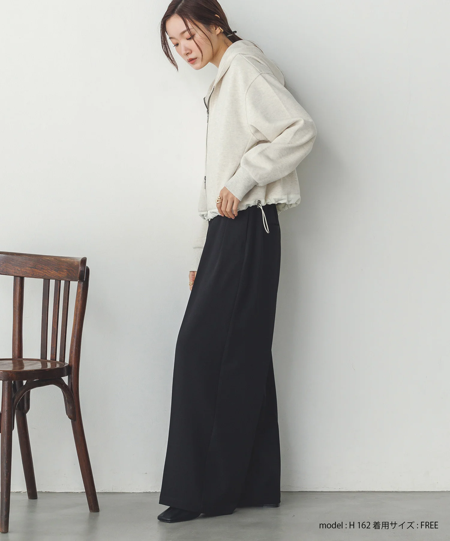 ダブルジップ ショートフーディ