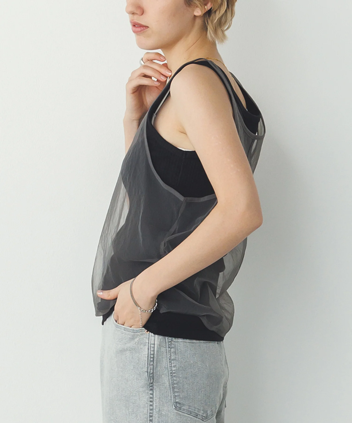 チュールレイヤード リブタンクトップ