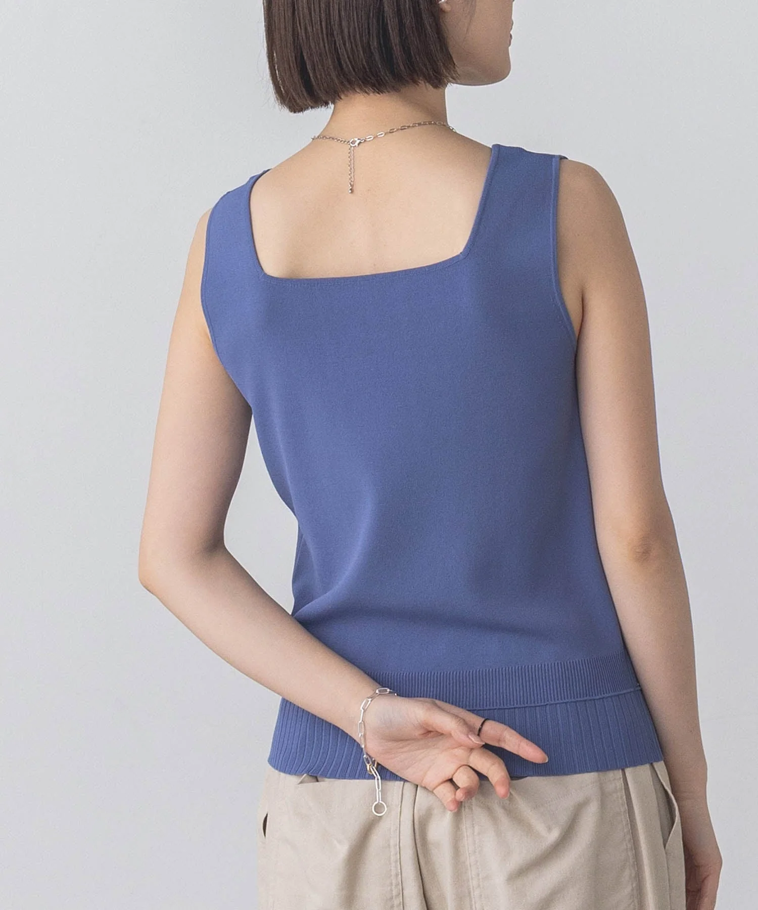 【新色追加】無地 スクエアニットタンクトップ