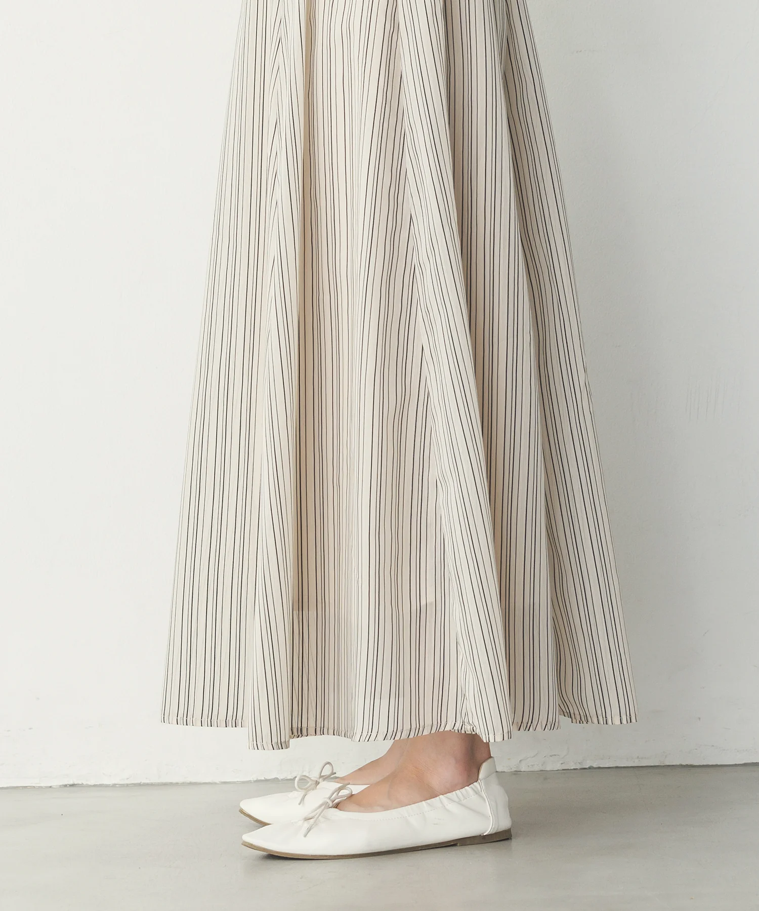 ドビーストライプ シアーフレアスカート