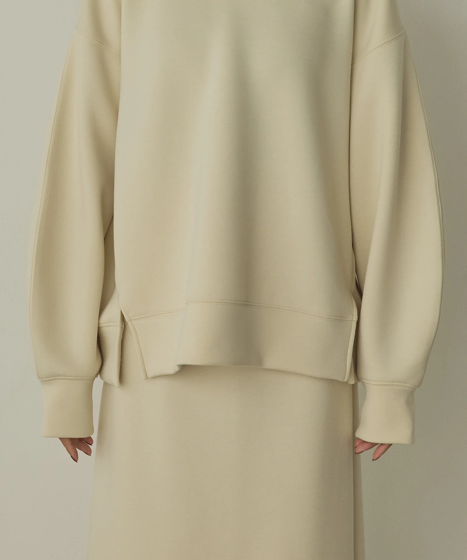 コクーンスリーブ ダンボールパーカー