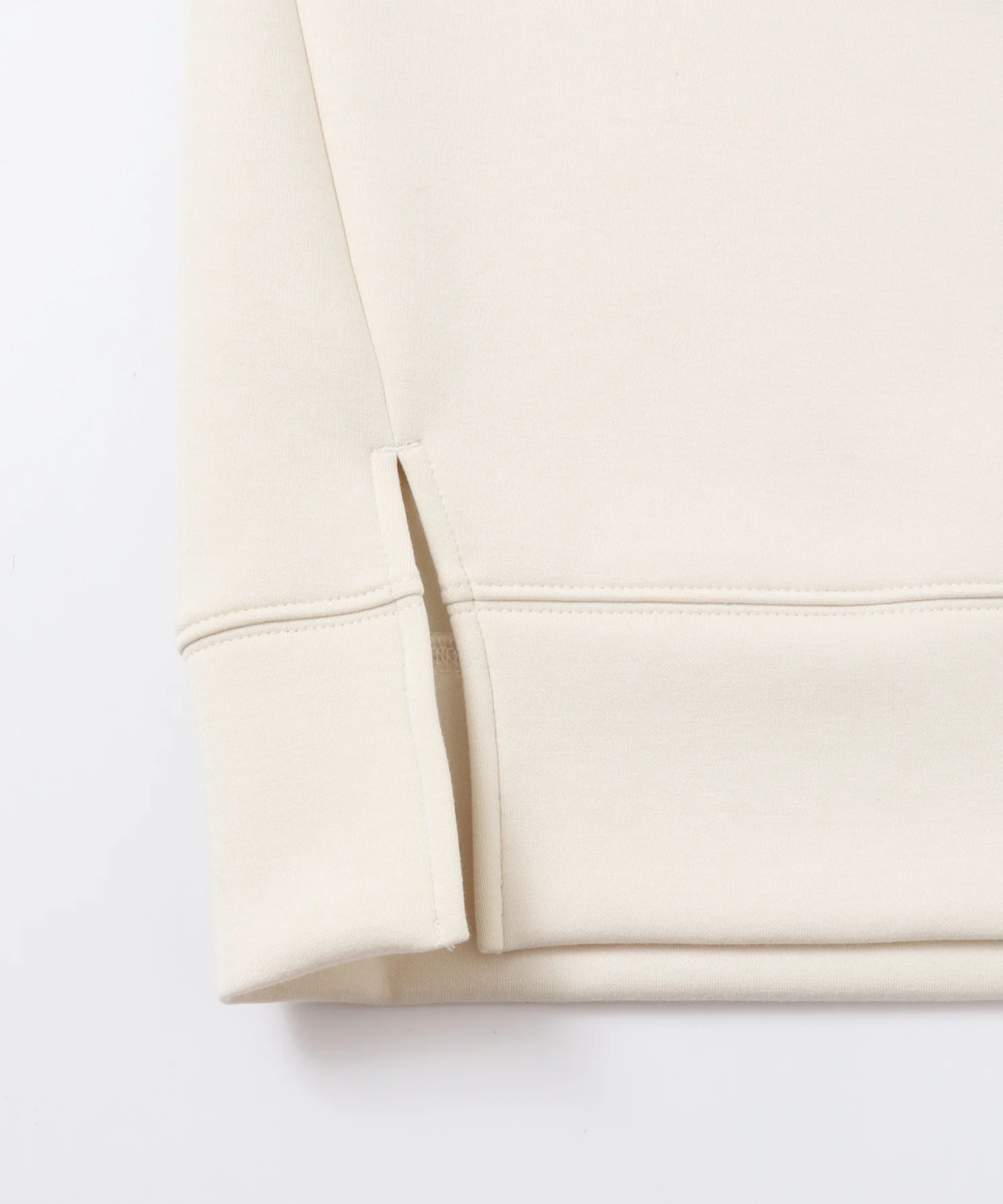 コクーンスリーブ ダンボールパーカー