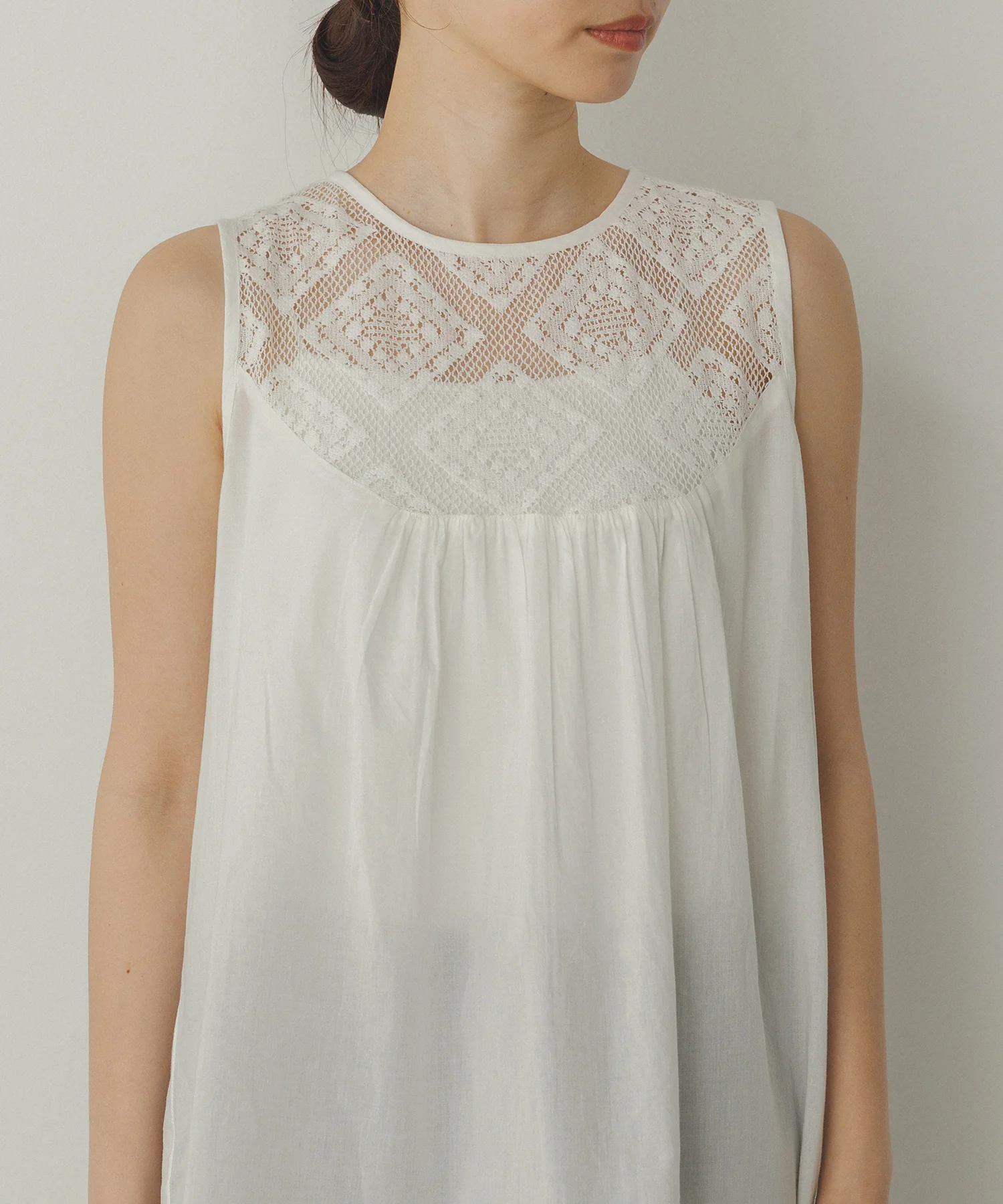 レース切替 ノースリーブブラウス