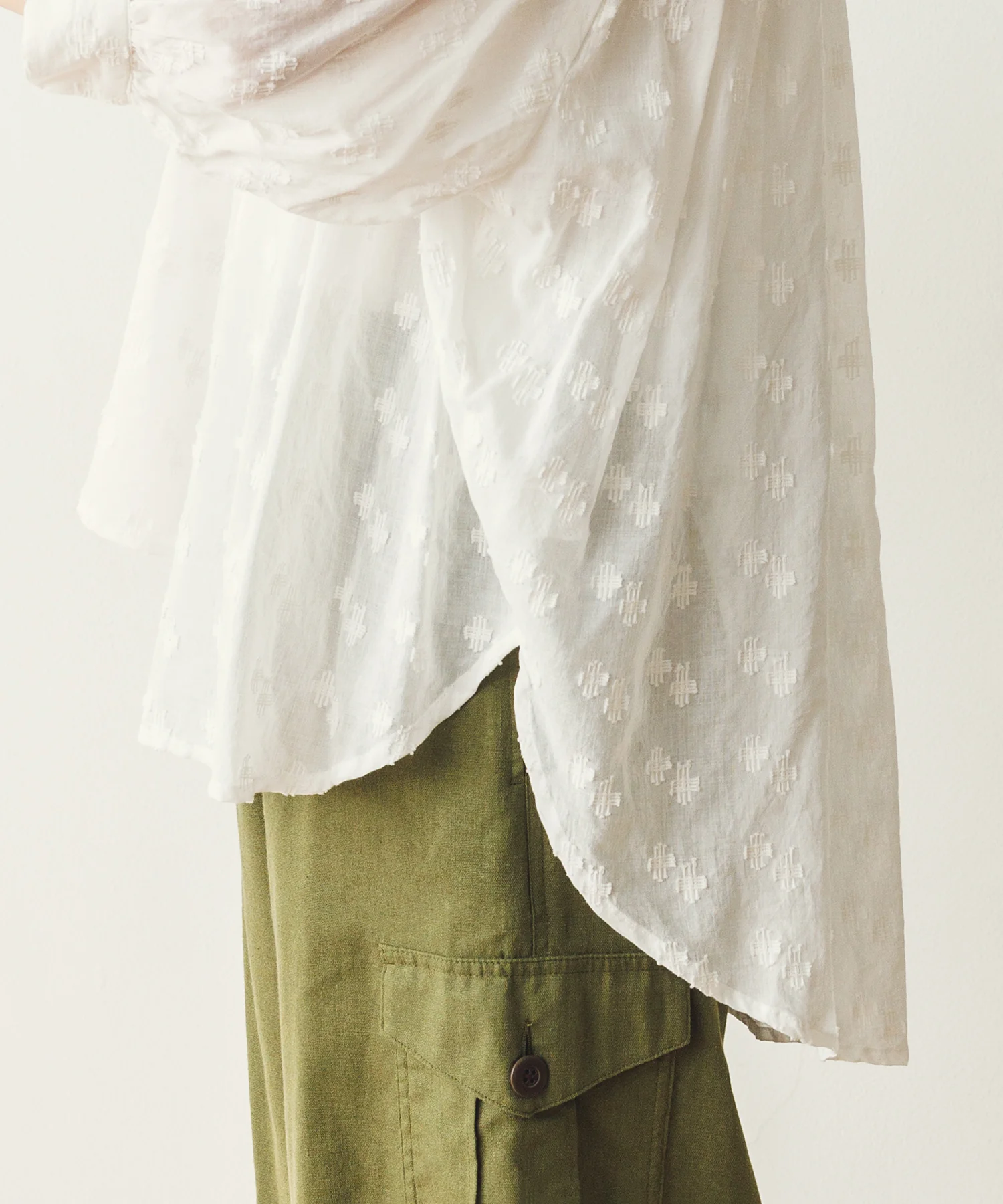 ドビーブラウス