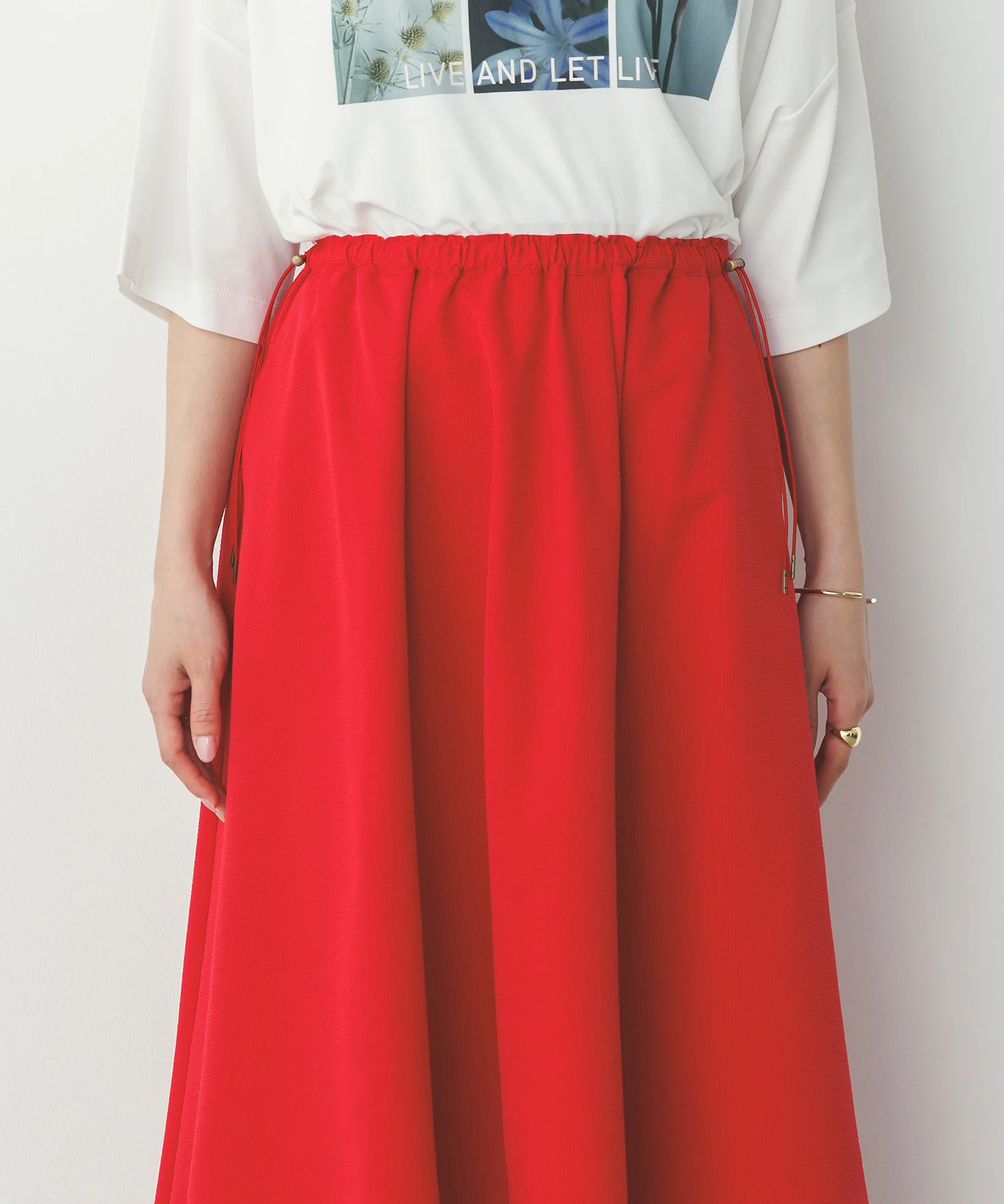 撥水 フレアスカート