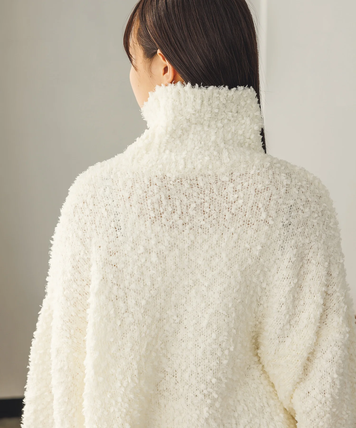 ブークレハイネックショートニット