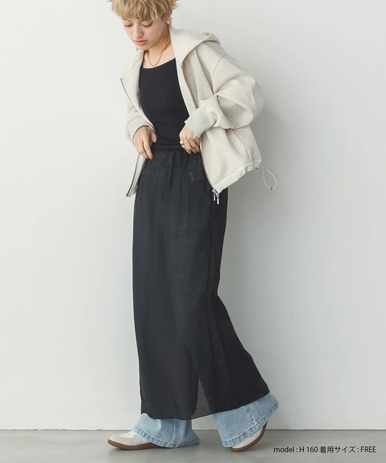 ダブルジップ ショートフーディ