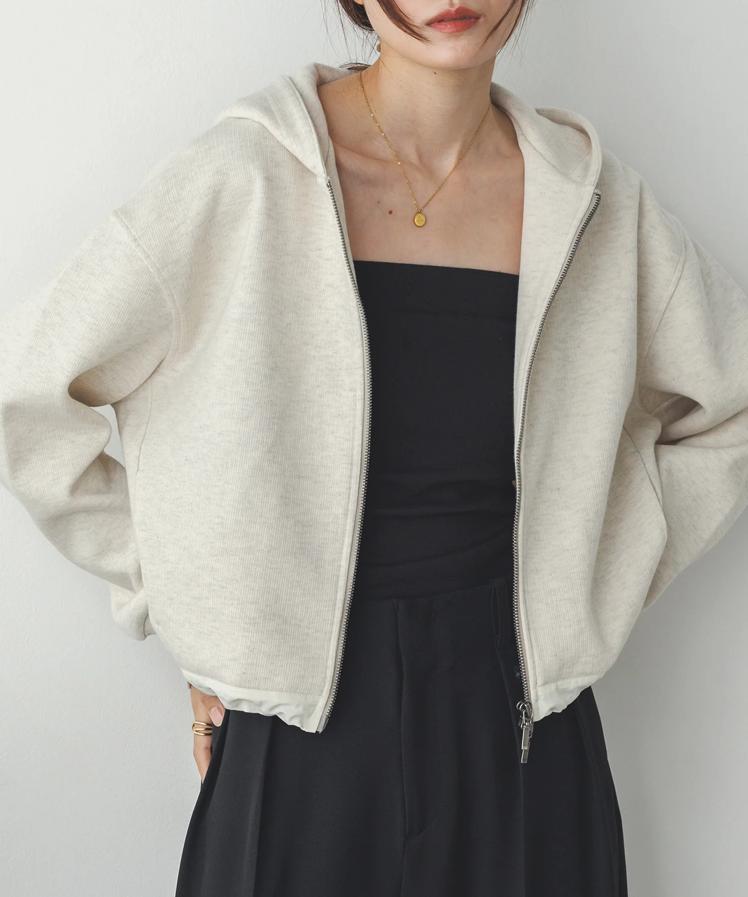 ダブルジップ ショートフーディ