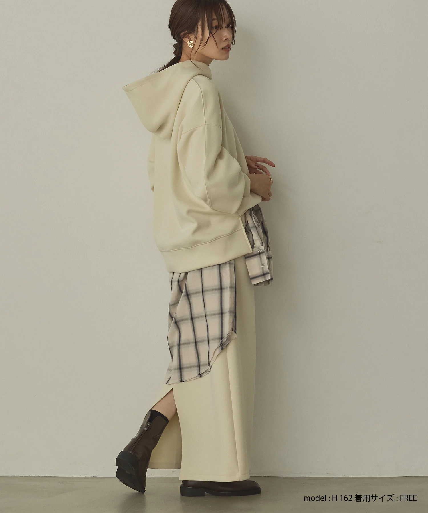 コクーンスリーブ ダンボールパーカー