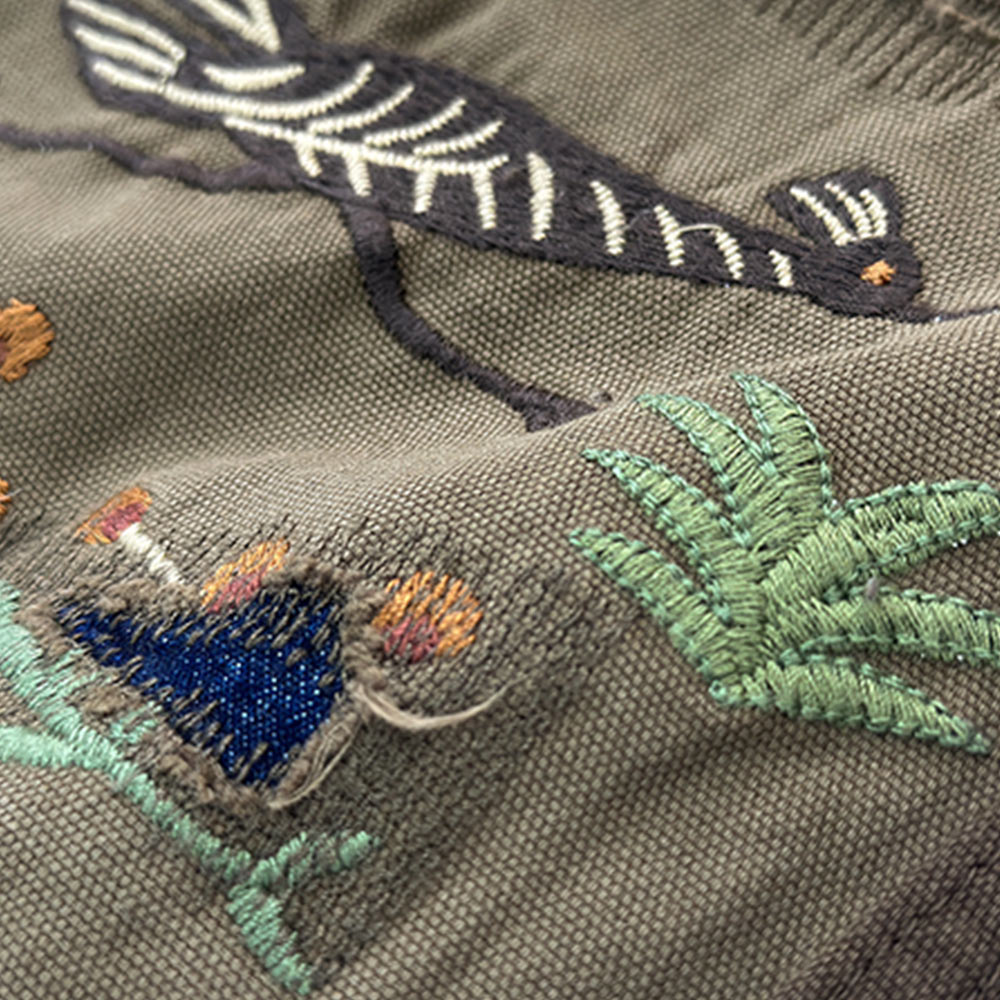 アメカジ　花鳥刺繍パッチワークカーゴパンツ