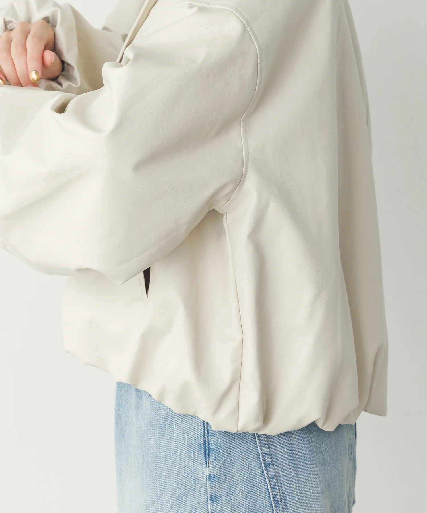 フェイクレザー バルーンブルゾン