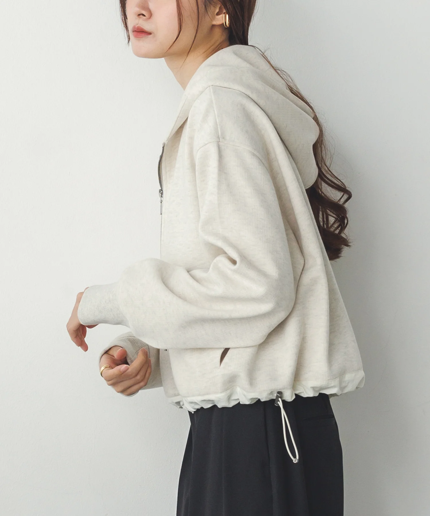 ダブルジップ ショートフーディ