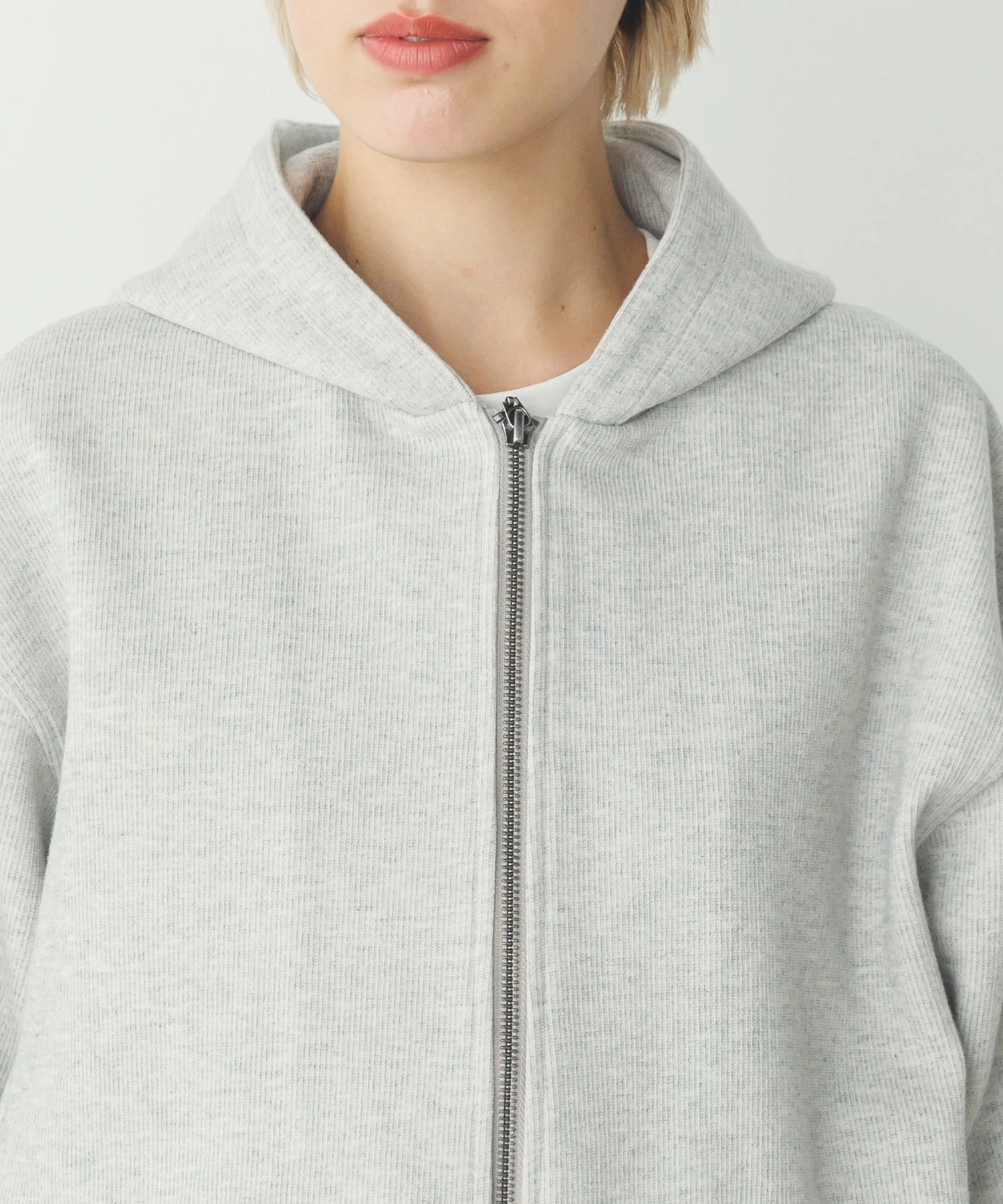 ダブルジップ ショートフーディ