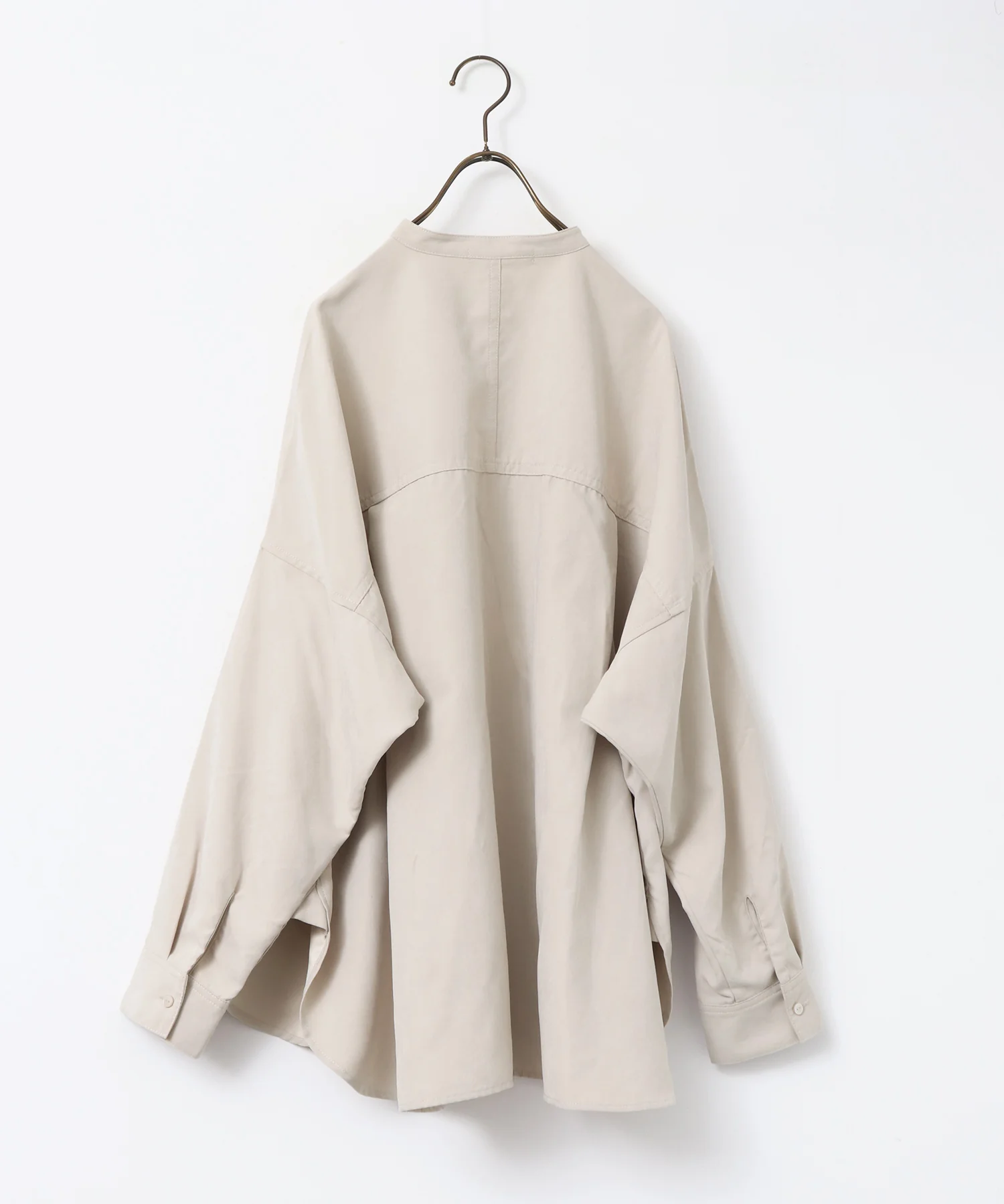 【WEB限定/別注】スウェードライク バンドカラーオーバーサイズシャツ