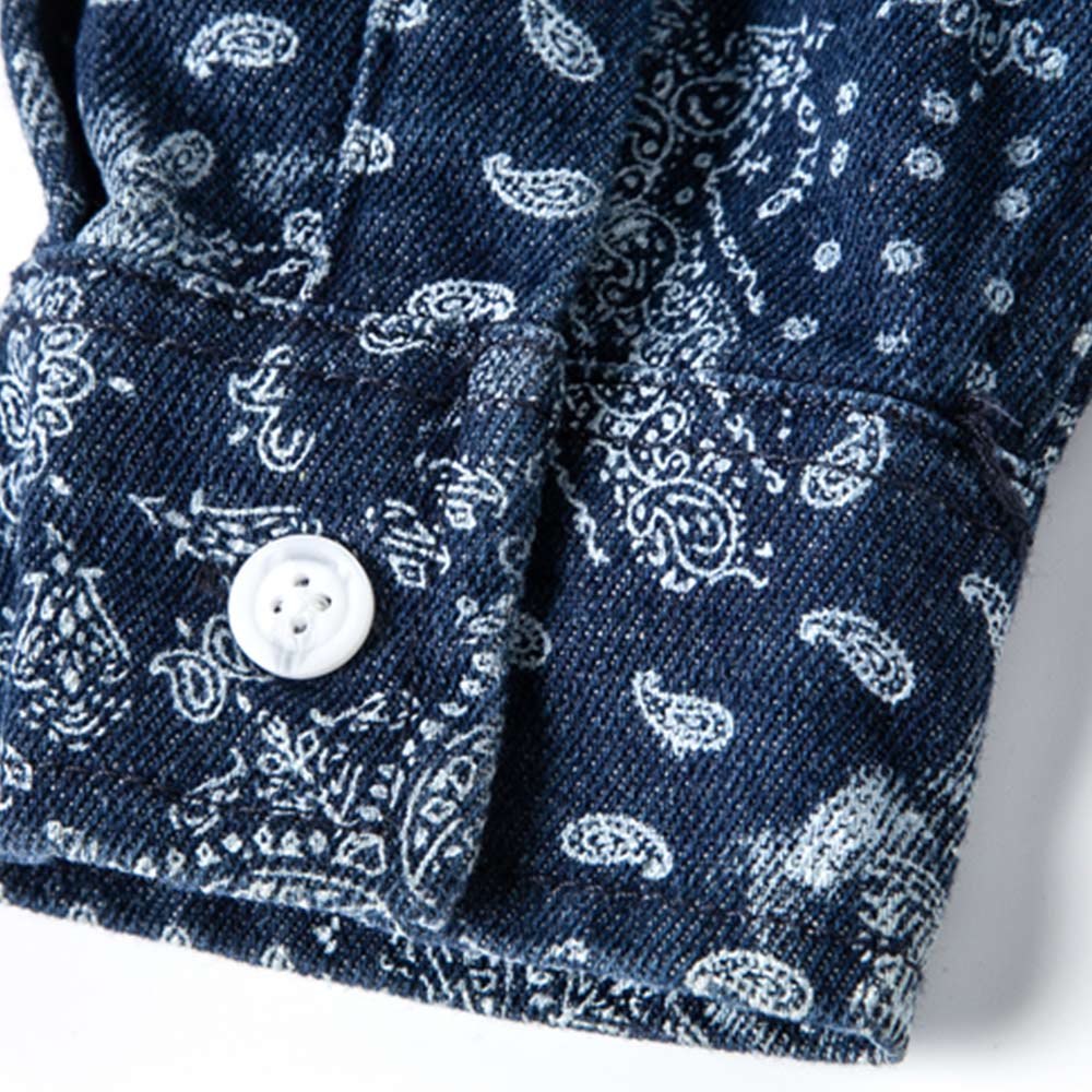 ソフトウォッシュドコットンデニムシャツ 　ペイズリー総柄プリント