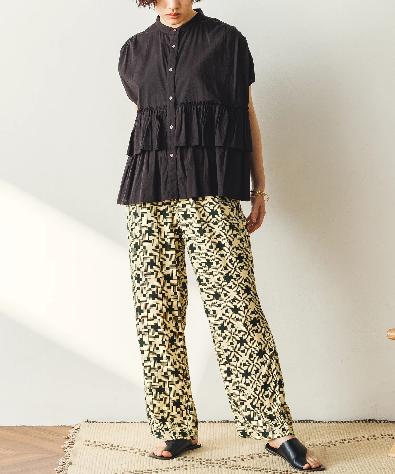 プリントストレートパンツ