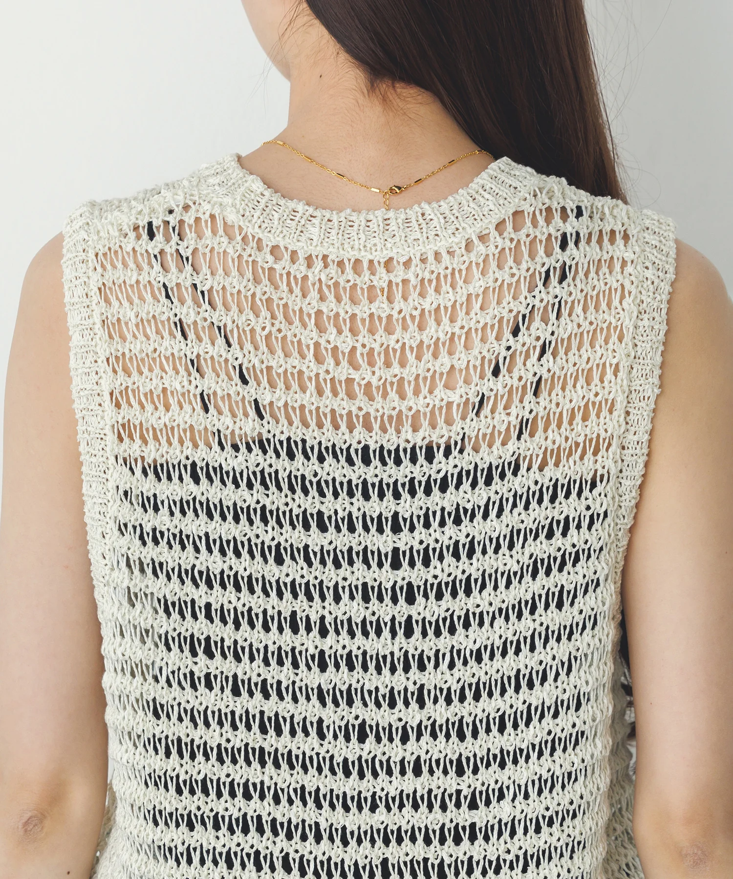 透かし編み ゆるニットタンクトップ