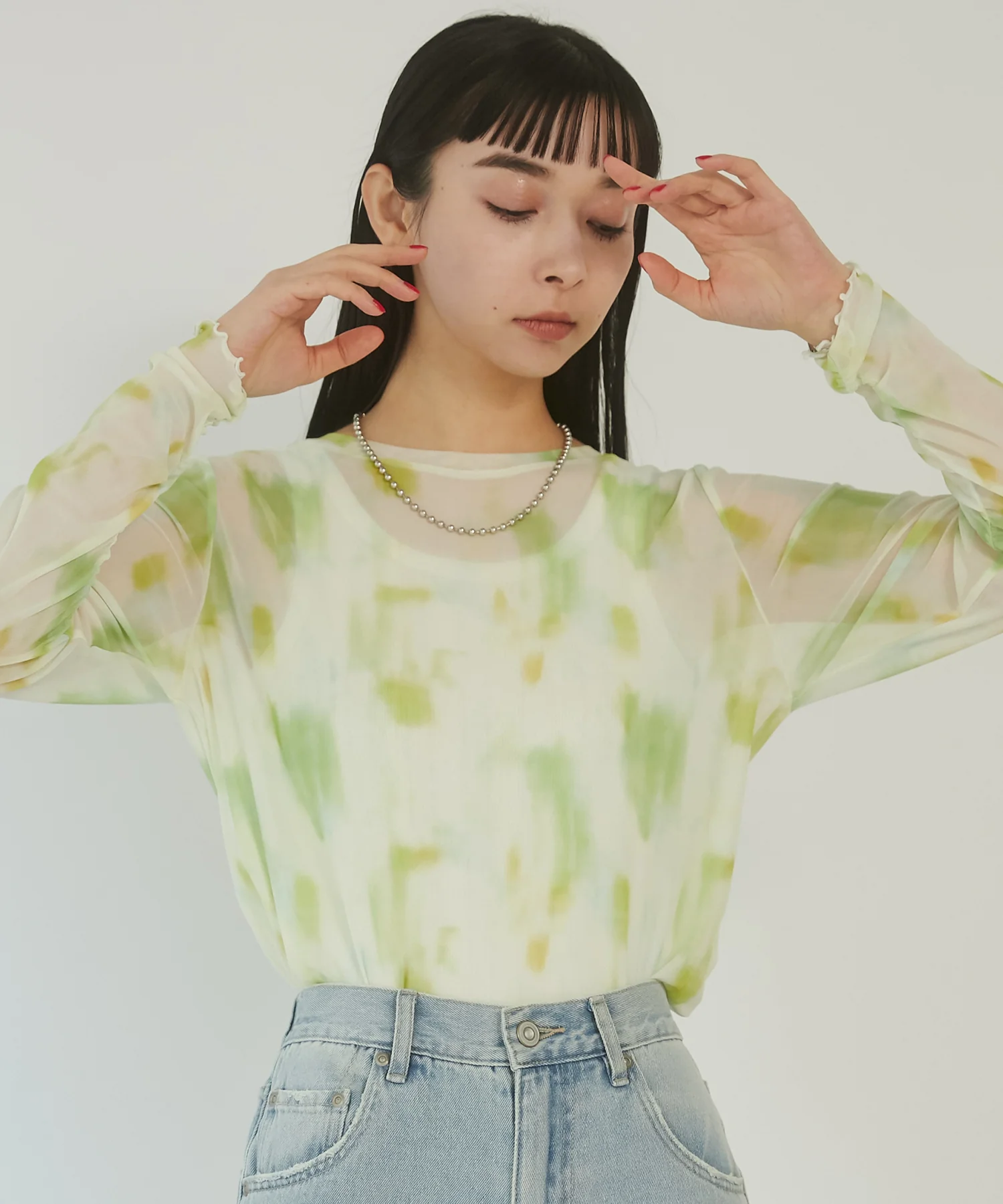 ニュアンス柄シアートップス