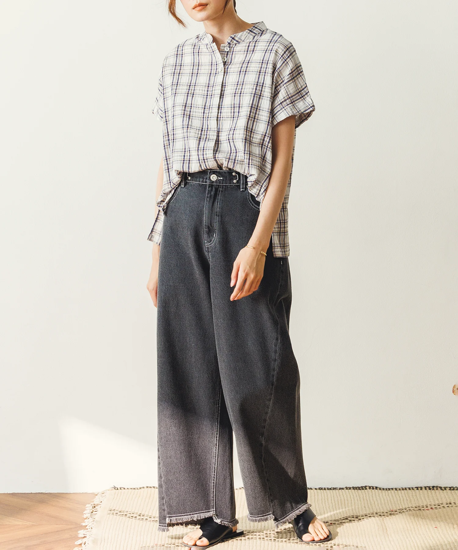 チェックシャツ