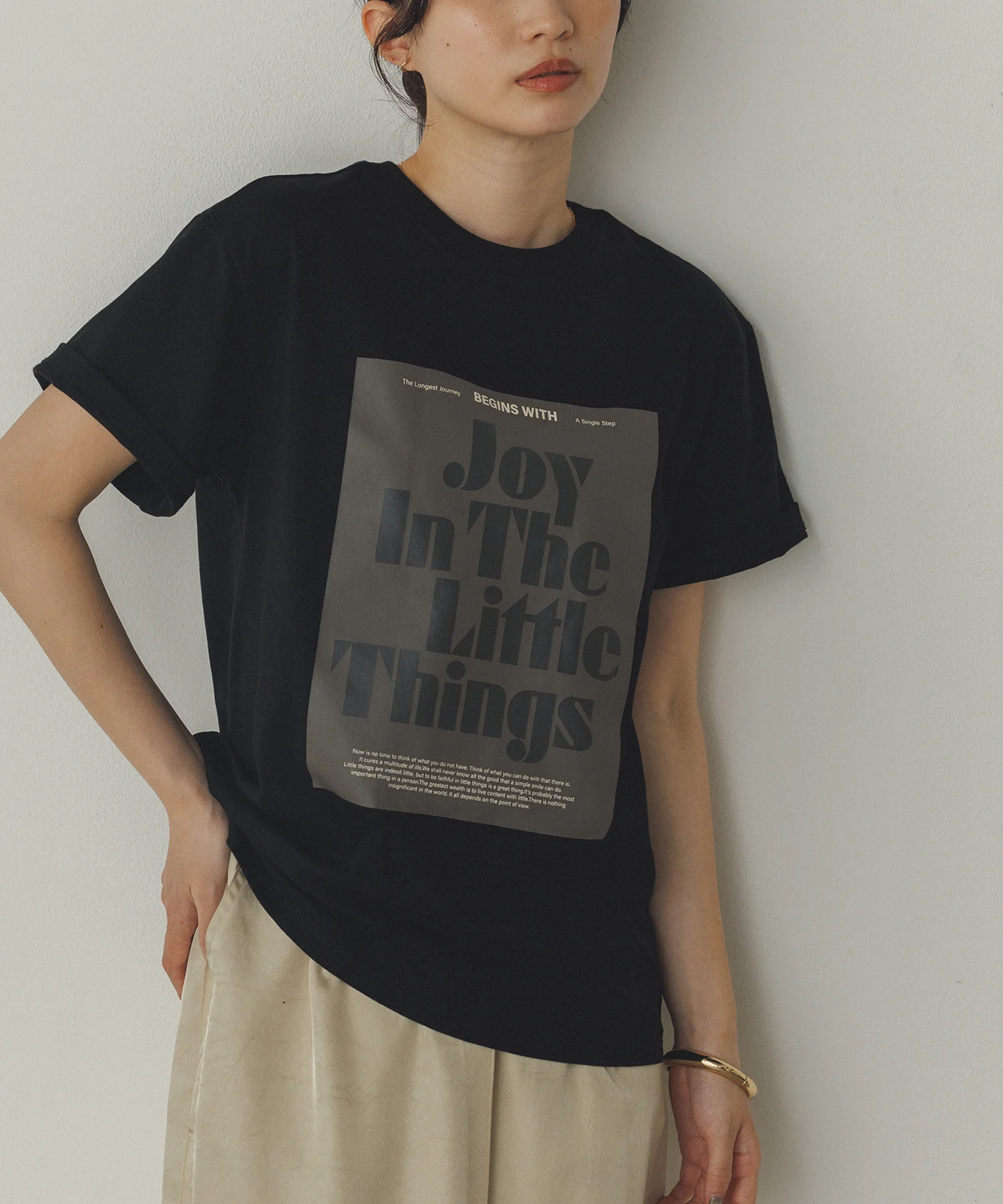 半袖 ロゴプリントTシャツ