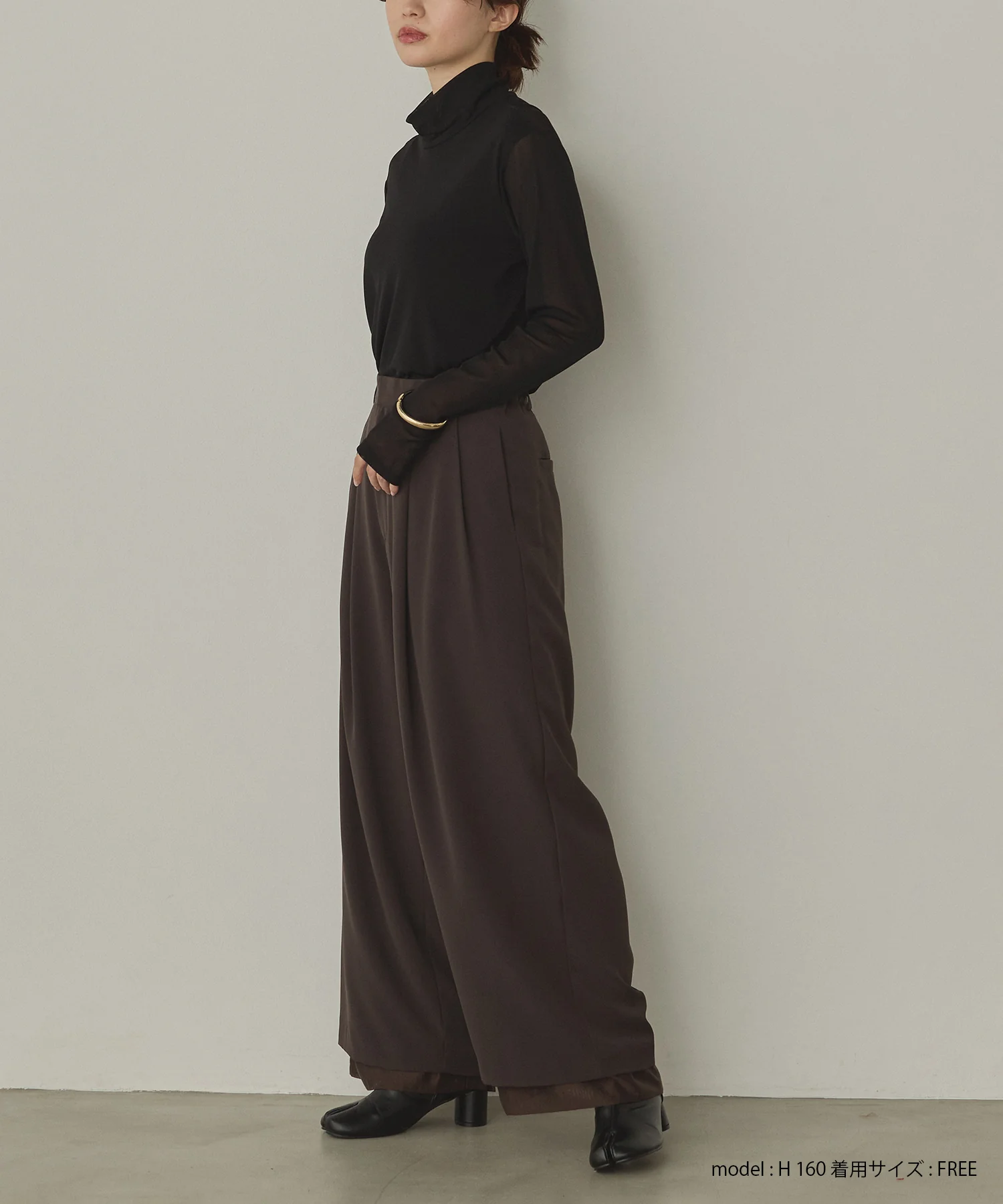 ポリツイル シアーワイドストレートパンツ