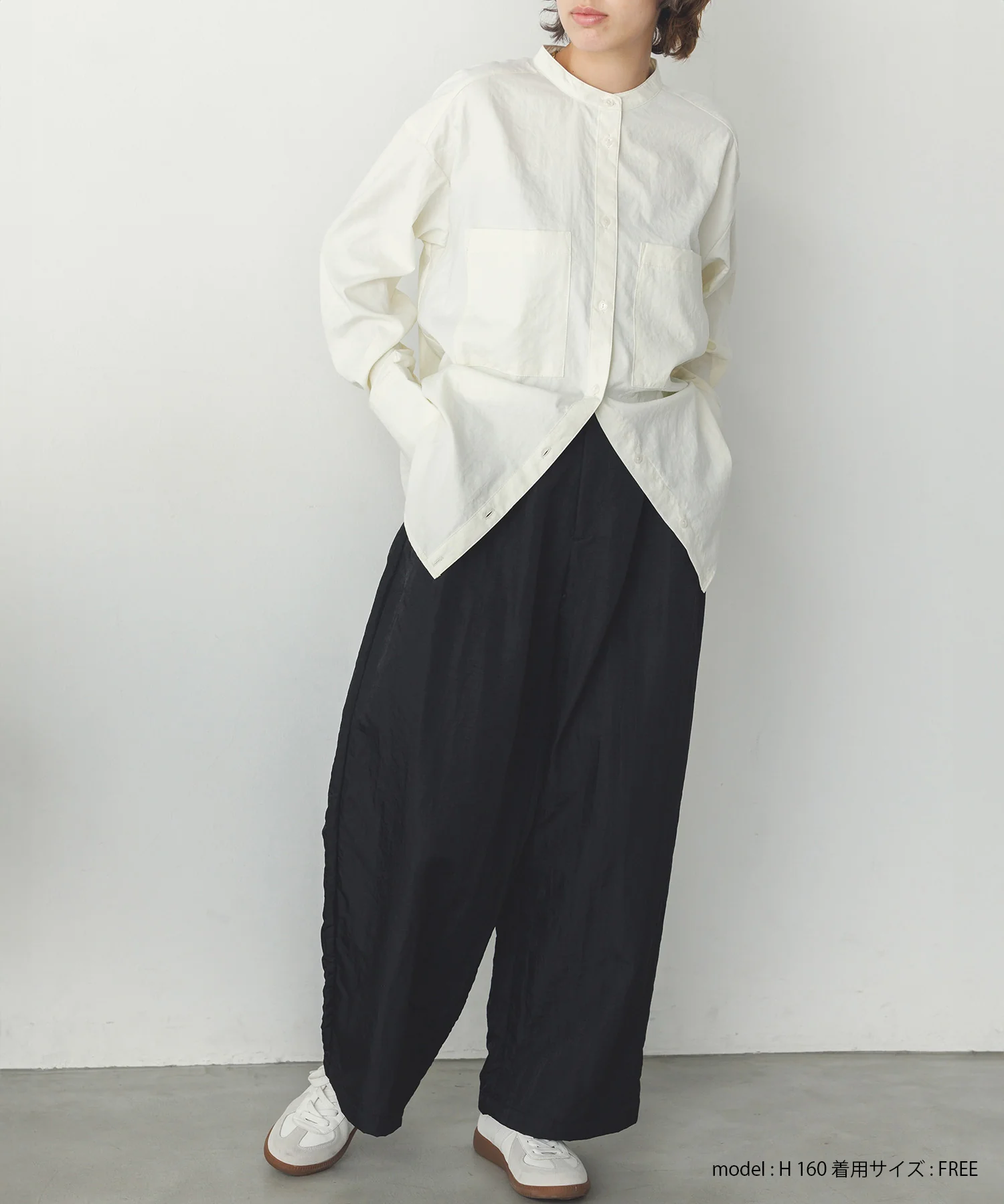 ナイロンツイル タックパンツ