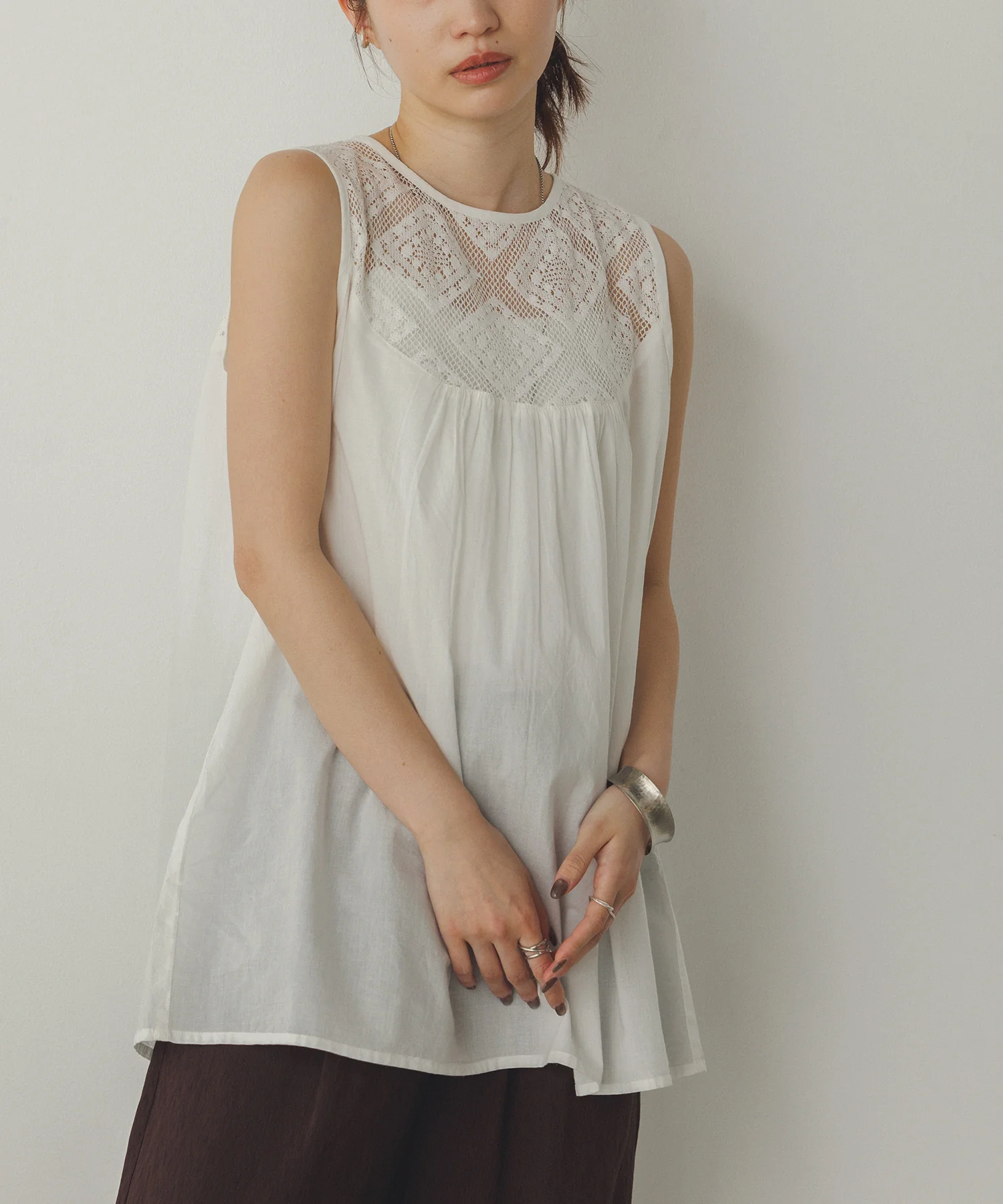 レース切替 ノースリーブブラウス